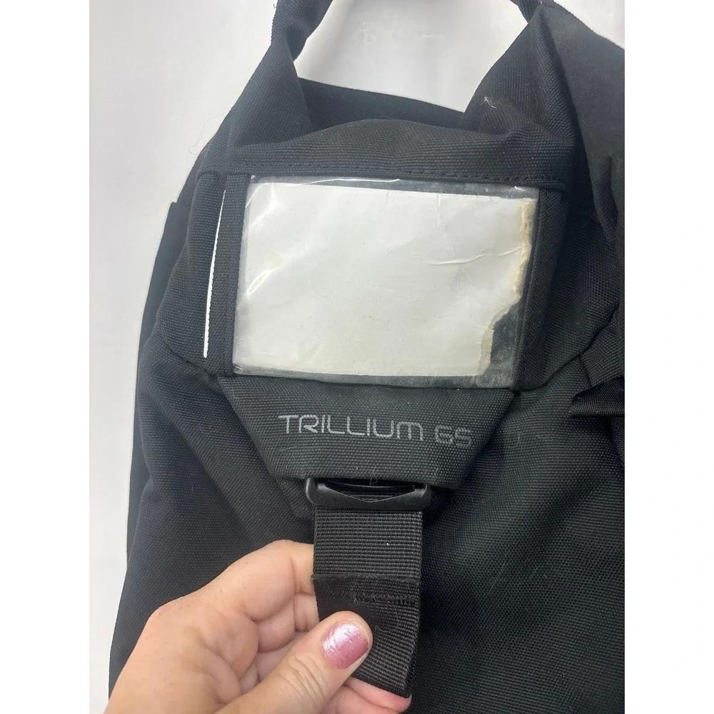 Osprey Trillium 65 Large Black Sling Duffle Bag (22x15x10 Rough measurement)